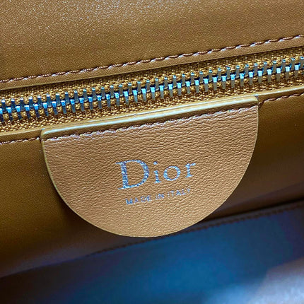 DIOR 26S MEDIUM BAG 31 IN LIGHT BROWN SUEDE