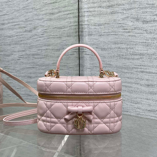DIOR 26S MINI VANITY 17 IN LIGHT PINK LAMBSKIN