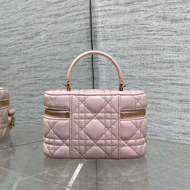 DIOR 26S MINI VANITY 17 IN LIGHT PINK LAMBSKIN