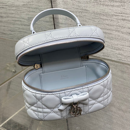 DIOR 26S MINI VANITY 17 IN LIGHT GREY LAMBSKIN
