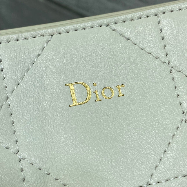DIOR 26S TRIANON BAG 18 IN WHITE LAMBSKIN
