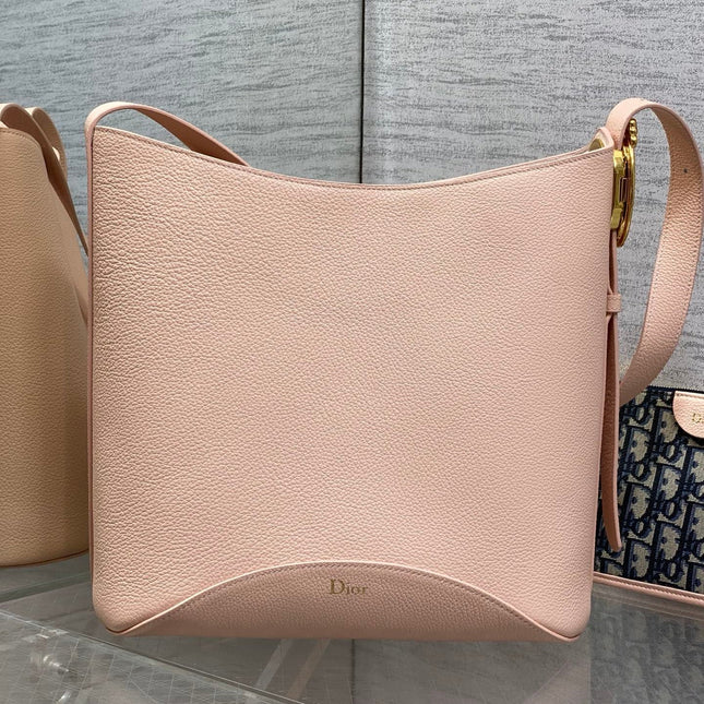DIOR 26S MEDAILLON BUCKET BAG 26 IN LIGHT PINK CALFSKIN