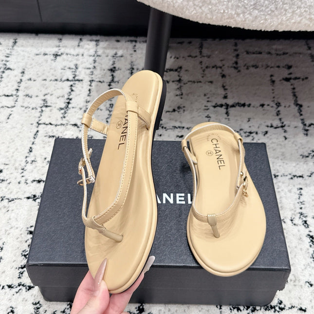 CHANEL 26S THONG SANDALS IN BEIGE CALFSKIN WITH GOLD HARDWARE