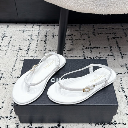 CHANEL 26S THONG SANDALS IN WHITE CALFSKIN WITH GOLD HARDWARE