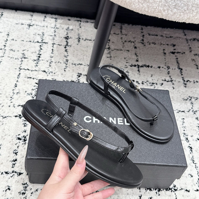CHANEL 26S THONG SANDALS IN BLACK CALFSKIN WITH GOLD HARDWARE