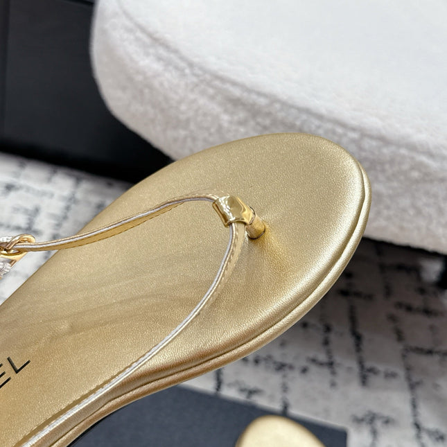 CHANEL 26S THONG SANDALS IN GOLD CALFSKIN WITH GOLD HARDWARE
