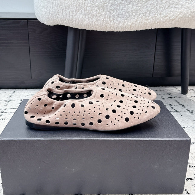 ALAIA 26S FLAT SLIP-ONS IN NUDE PINK SUEDE WITH OPENWORK PATTERN