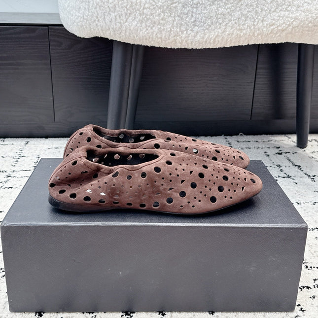 ALAIA 26S FLAT SLIP-ONS IN DARK BROWN SUEDE WITH OPENWORK PATTERN