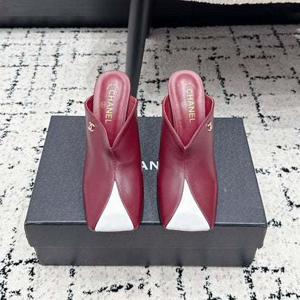 CHANEL 26S SQUARE-TOE HEELED MULES 95 MM IN RED MIX WHITE LAMBSKIN