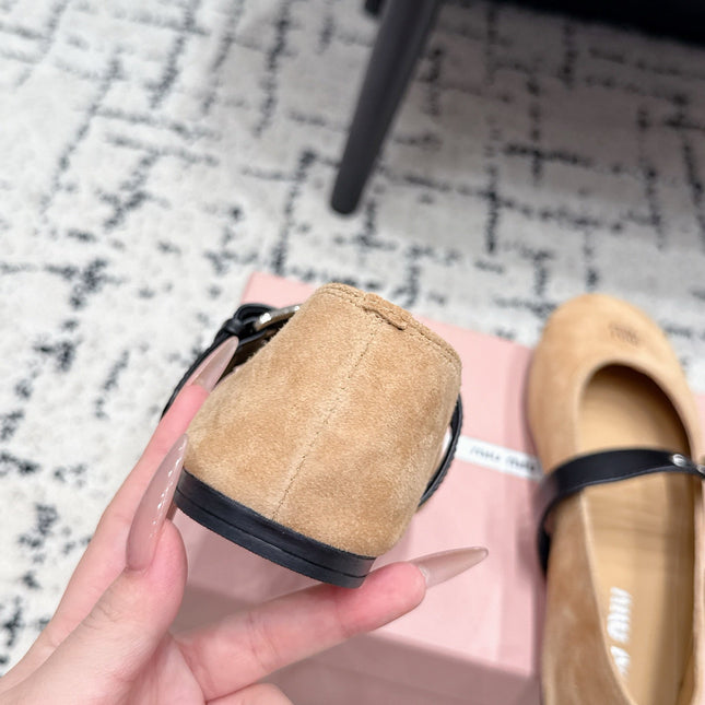 MIUMIU 26S BALLET FLATS IN BEIGE SUEDE