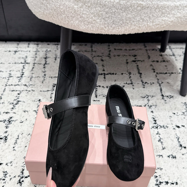 MIUMIU 26S BALLET FLATS IN BLACK SUEDE