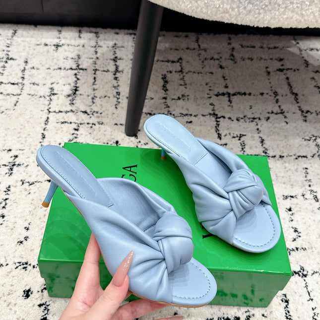 BOTTEGA VENETA 26S TWIST-STRAP HIGH-HEEL SANDALS 50 MM IN SKY BLUE LAMBSKIN