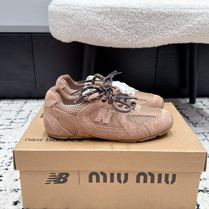 MIUMIU 26S SNEAKERS IN CHESTNUT BROWN SUEDE SUEDE AND MESH FABRIC