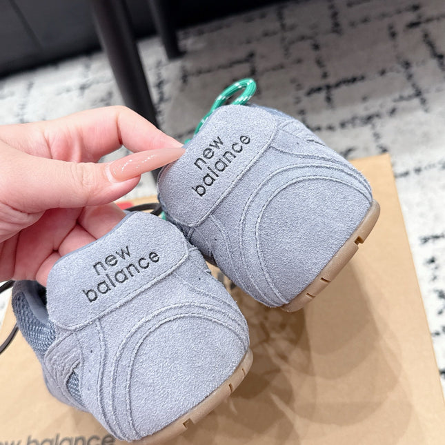 MIUMIU 26S SNEAKERS IN LIGHT PURPLE SUEDE SUEDE AND MESH FABRIC