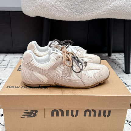 MIUMIU 26S SNEAKERS IN TAN BROWN SUEDE AND MESH FABRIC