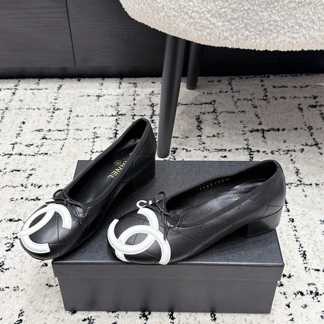 CHANEL 26S HIGH HEELS IN BLACK LAMBSKIN WITH BOW
