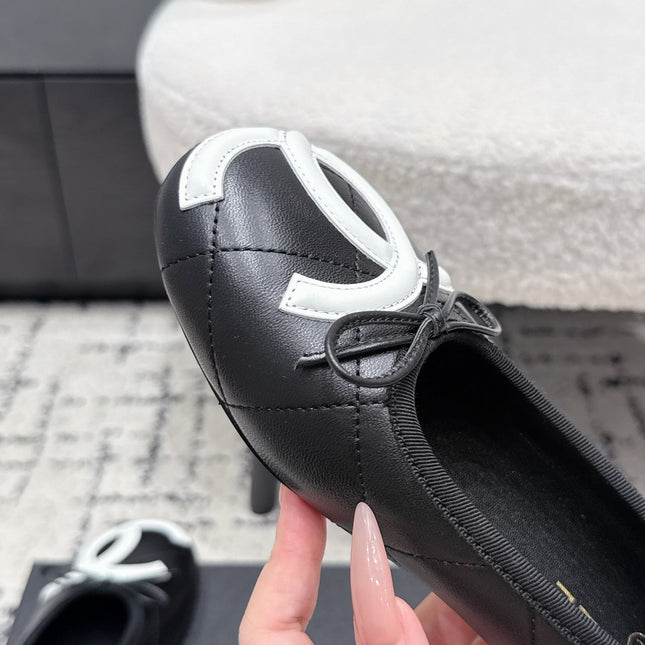 CHANEL 26S HIGH HEELS IN BLACK LAMBSKIN WITH BOW