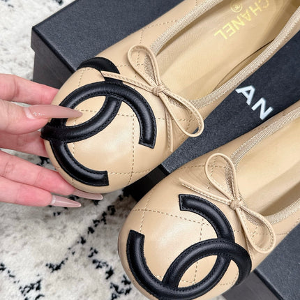 CHANEL 26S HIGH HEELS IN BEIGE LAMBSKIN WITH BOW