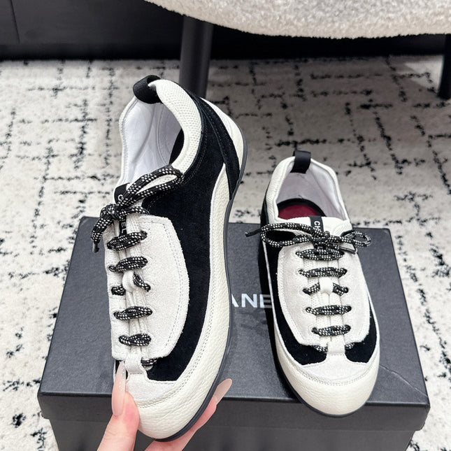 CHANEL 26S LACE-UP SNEAKERS IN WHITE SUEDE AND LAMBSKIN