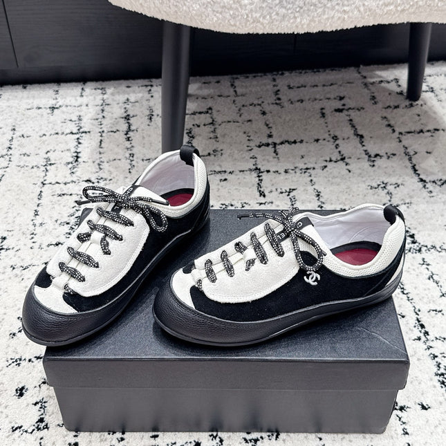 CHANEL 26S LACE-UP SNEAKERS IN WHITE MIX BLACK SUEDE AND LAMBSKIN