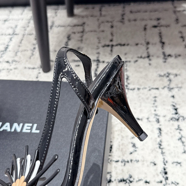 CHANEL 26S SLINGBACK SANDALS 75 MM IN BLACK PATENT CALFSKIN