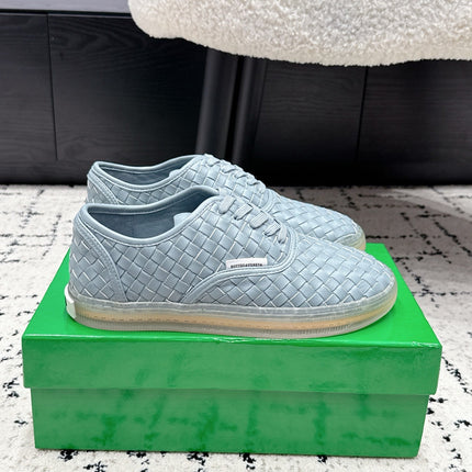 BOTTEGA VENETA 26S SNEAKERS IN LIGHT BLUE GREY WOVEN LAMBSKIN