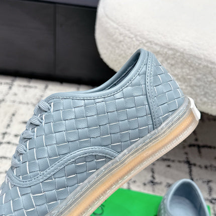 BOTTEGA VENETA 26S SNEAKERS IN LIGHT BLUE GREY WOVEN LAMBSKIN