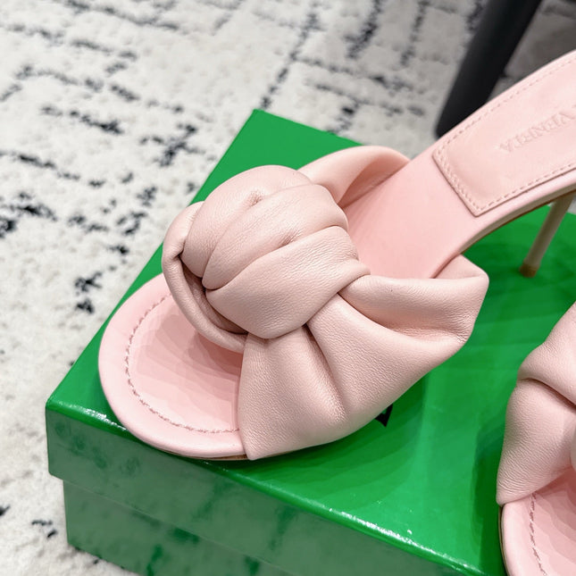 BOTTEGA VENETA 26S TWIST-STRAP HIGH-HEEL SANDALS 90 MM IN LIGHT PINK LAMBSKIN