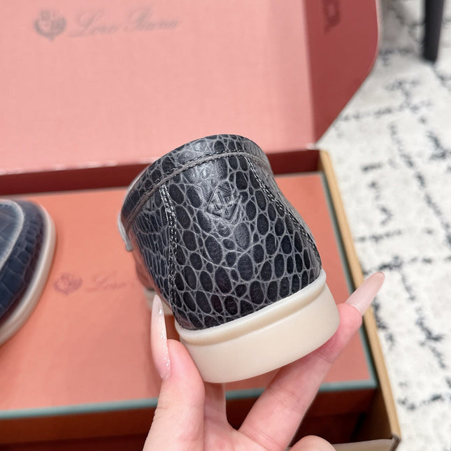 LP 26S SUMMER CHARMS WALK LOAFER IN BLUE GREY CROCODILE CALFSKIN GOLD HARDWARE