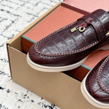 LP 26S SUMMER CHARMS WALK LOAFER IN DARK BROWN CROCODILE CALFSKIN GOLD HARDWARE
