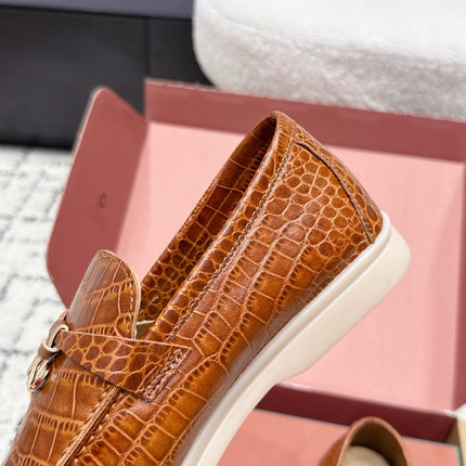 LP 26S SUMMER CHARMS WALK LOAFER IN CARAMEL BROWN CROCODILE CALFSKIN GOLD HARDWARE