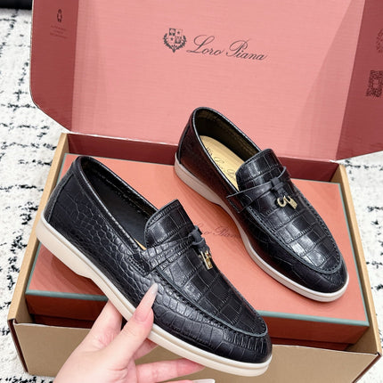 LP 26S SUMMER CHARMS WALK LOAFER IN BLACK CROCODILE CALFSKIN GOLD HARDWARE