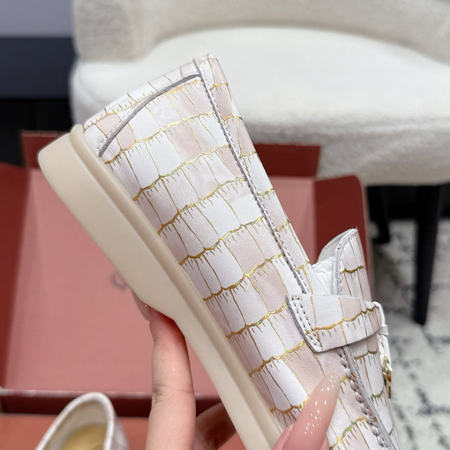 LP 26S SUMMER CHARMS WALK LOAFER IN WHITE CROCODILE CALFSKIN GOLD HARDWARE