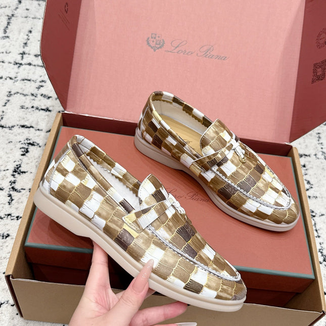 LP 26S SUMMER CHARMS WALK LOAFER IN WHITE BROWN CROCODILE CALFSKIN GOLD HARDWARE
