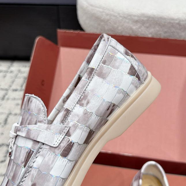 LP 26S SUMMER CHARMS WALK LOAFER IN PURPLE GRAY CROCODILE CALFSKIN SILVER HARDWARE