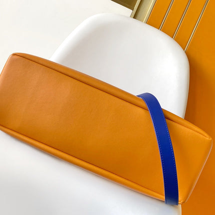LV 26S SHOPPER TOTE 40 IN ORANGE CALFSKIN