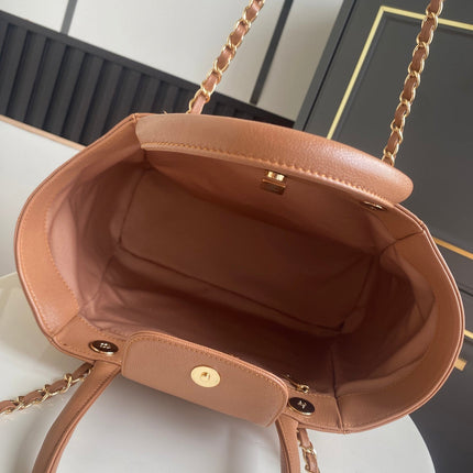 CHANEL 26S QUILTED LARGE SHOPPING TOTE 39 IN CARAMEL BROWN CAVIAR CALFSKIN GOLD HARDWARE