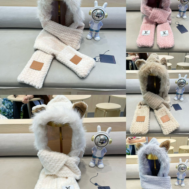 BEANIE HAT IN ALMOND BEIGE  WOOL AND LAMB FUR 435075