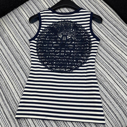 SLEEVELESS TOP WITH RAISED EMBROIDERY AND CREW NECK 267982
