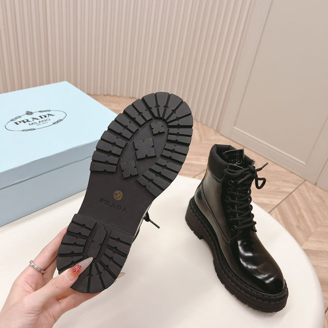 PRA LACE-UP BOOTS GLOSSY BLACK CALFSKIN