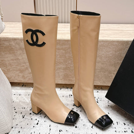 CHANEL 26S KNEE HIGH BOOTS 70 MM IN BEIGE CALFSKIN AND BLACK PATENT
