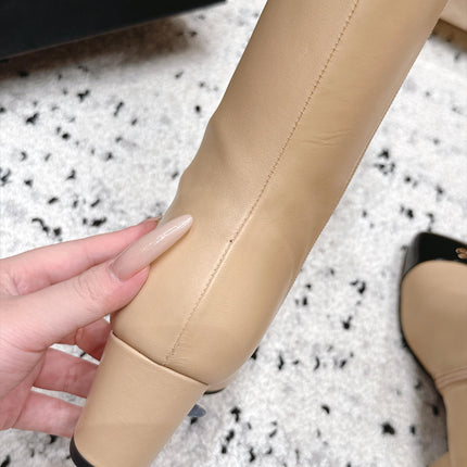 CHANEL 26S KNEE HIGH BOOTS 70 MM IN BEIGE CALFSKIN AND BLACK PATENT