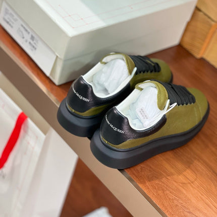 OVERSIZED SNEAKERS IN ARMY GREEN CALFSKIN