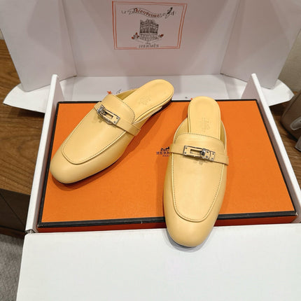 HM 26S KELLY MULE IN PALE YELLOW CALFSKIN SILVER HARDWARE