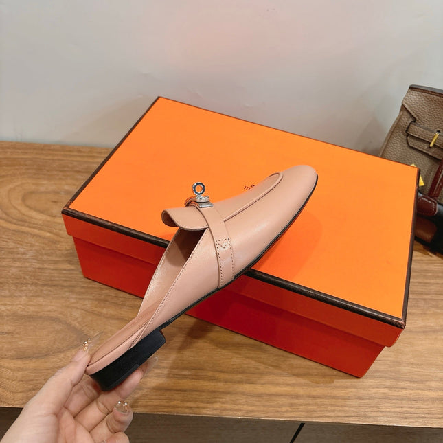 HM 26S KELLY MULE IN NUDE PINK CALFSKIN SILVER HARDWARE