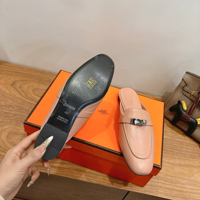 HM 26S KELLY MULE IN NUDE PINK CALFSKIN SILVER HARDWARE