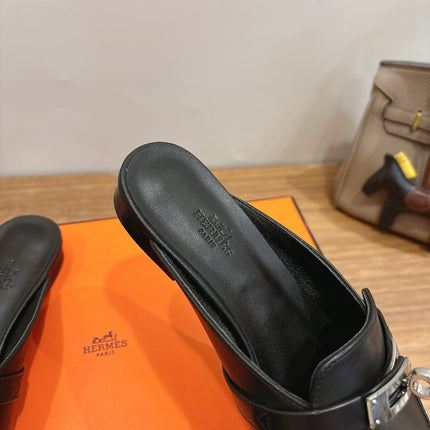 HM 26S KELLY MULE IN BLACK CALFSKIN SILVER HARDWARE
