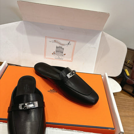 HM 26S KELLY MULE IN BLACK CALFSKIN SILVER HARDWARE