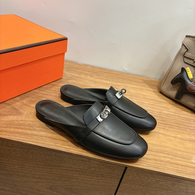 HM 26S KELLY MULE IN BLACK CALFSKIN SILVER HARDWARE