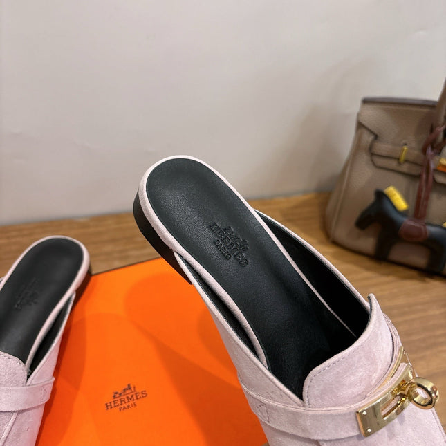 HM 26S OZ MULE IN LIGHT PINK SUEDE GOLD HARDWARE